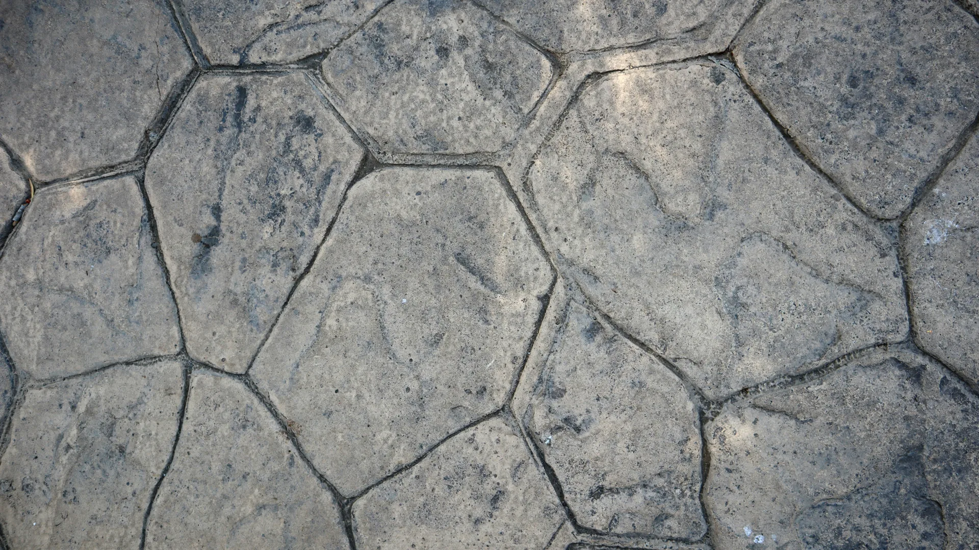stamped concrete driveway in a fieldstone pattern in Boston